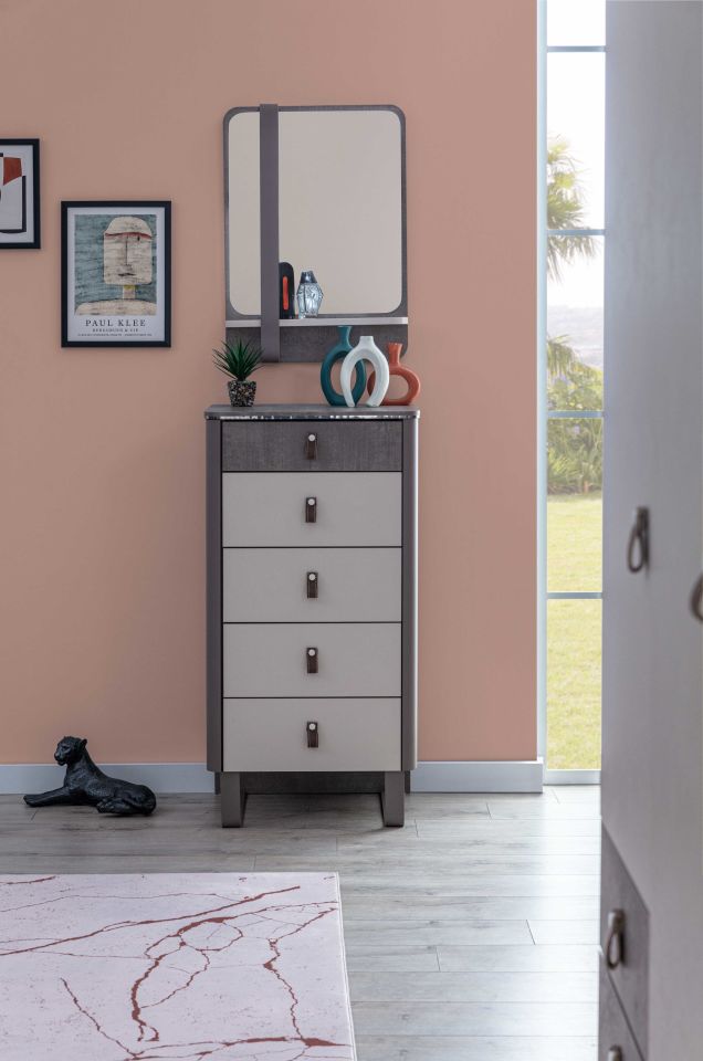 Aura Uzun Çamaşırlık