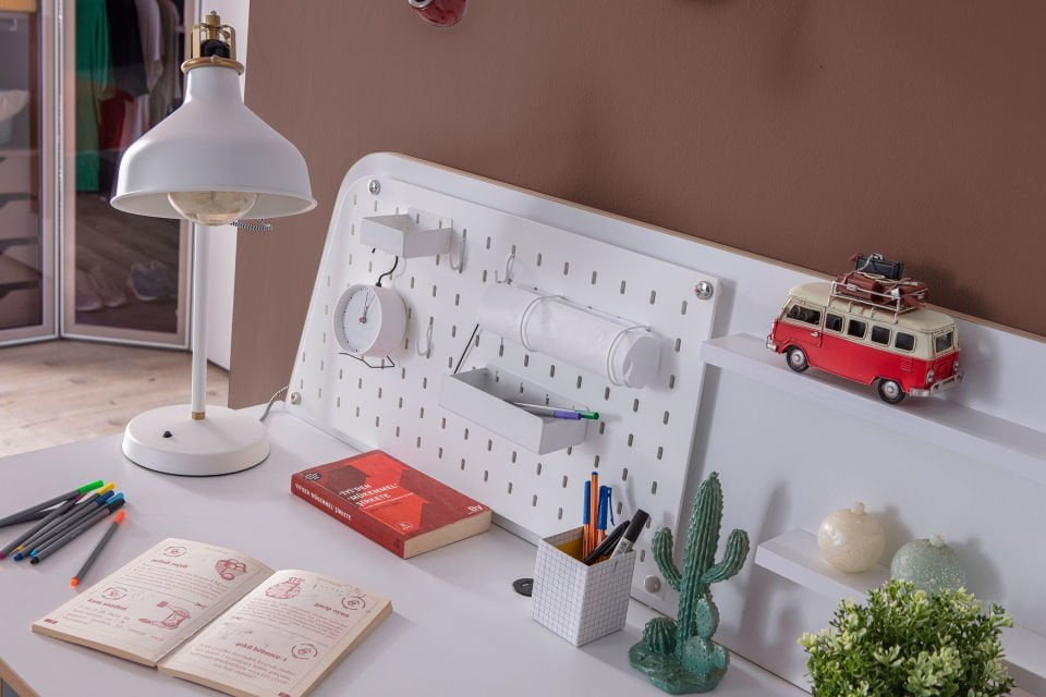 Retro Çalışma Masası