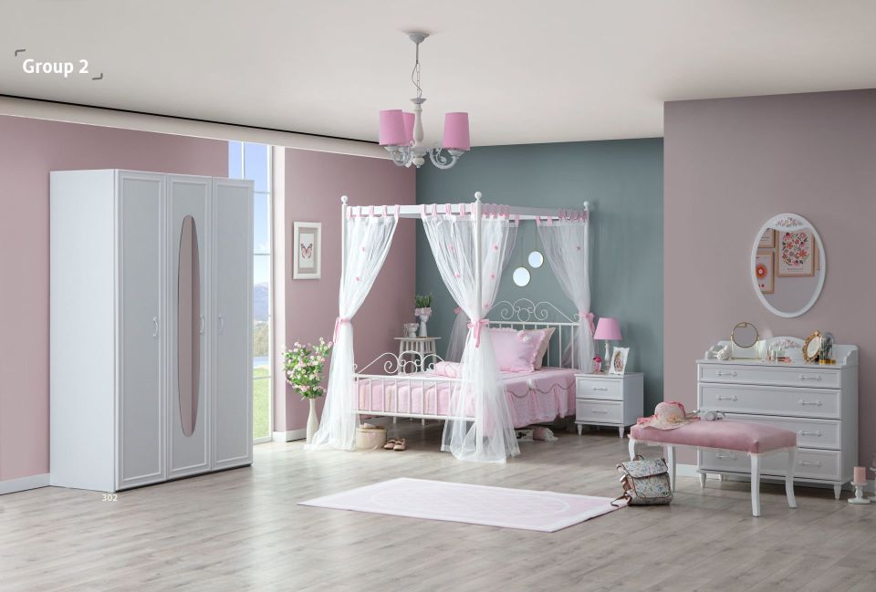 Isabella Genç Odası Group 2